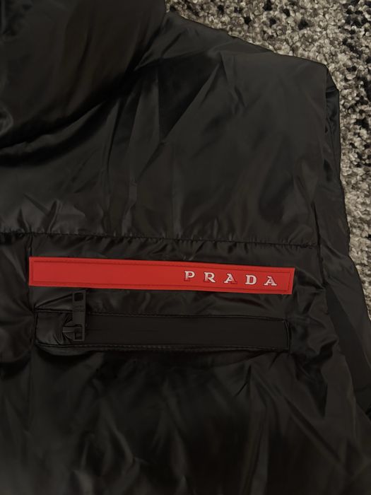 Vestă Prada – Neagră | Mărimea XL