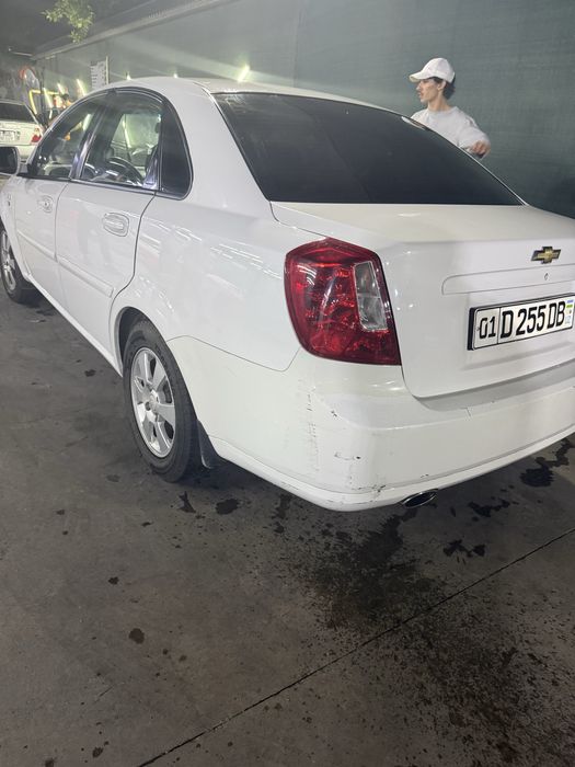 Срочно продается Gentra