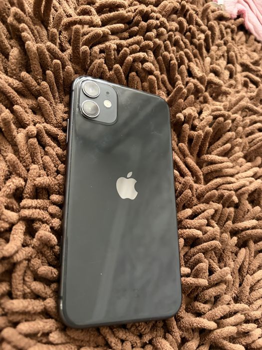 Продам iphone 11