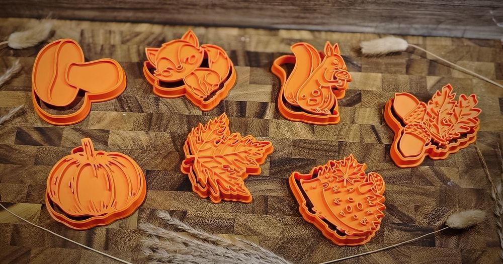 Резци, печати, топери и шаблони за сладкари – Craftonic