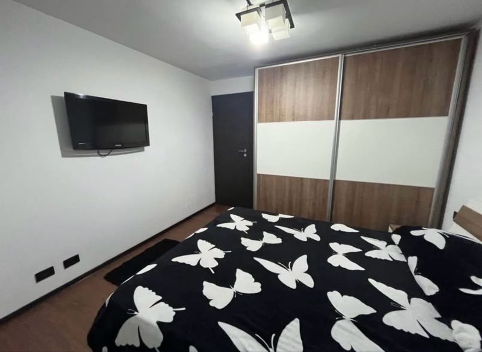 Apartamant de închiriat