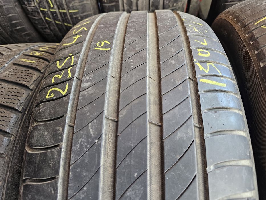 235 45 18 vara michelin