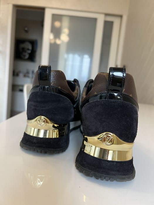 Adidasi Louis Vuitton