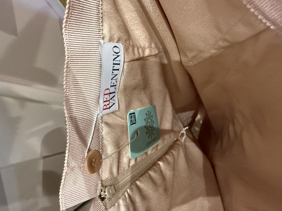 Новая юбка Red Valentino