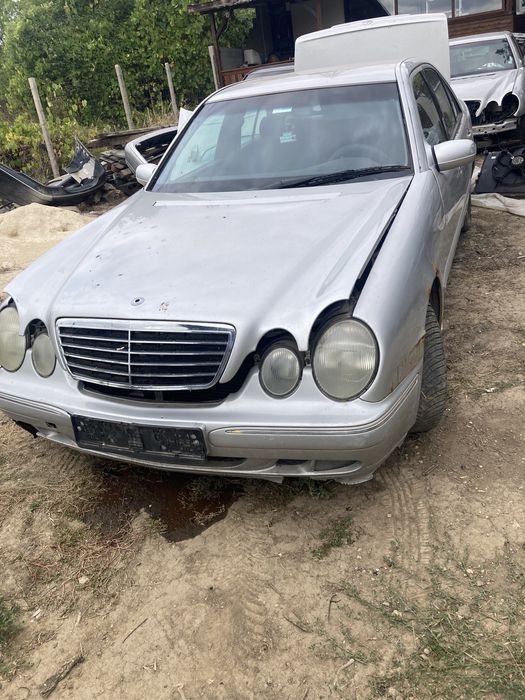 Мерцедес w210 на части