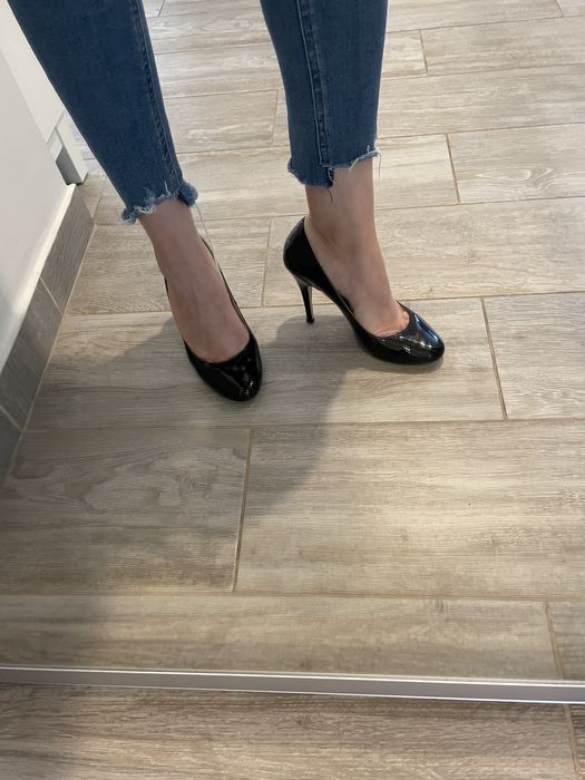 Pantofi negri de lac cu toc de 9 cm marimea 37-38