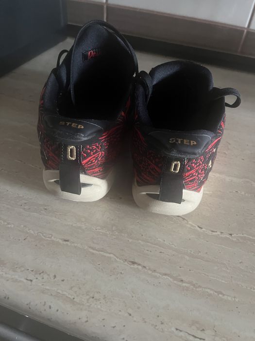 Adidasi ghete Jordan