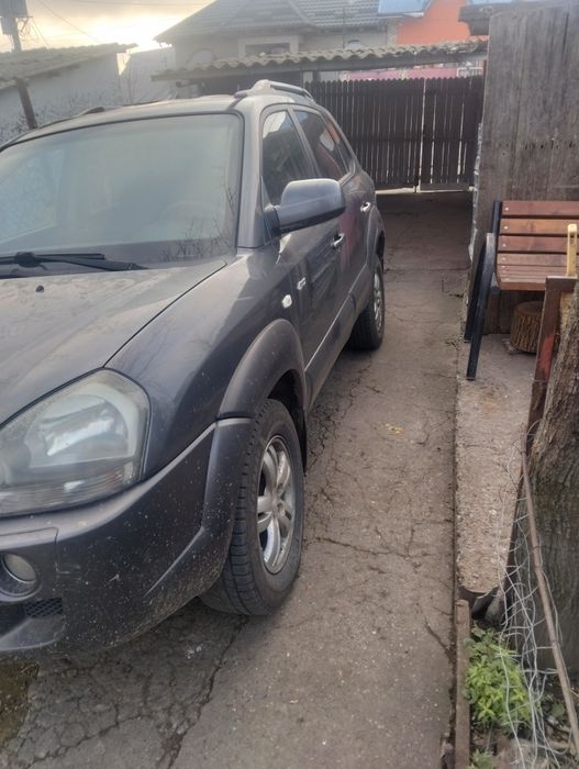 Hyundai tuxon motor 2000