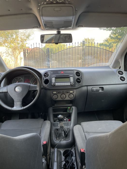 Volkswagen Golf Plus 2005 diesel, 1.833 € — imagine 4