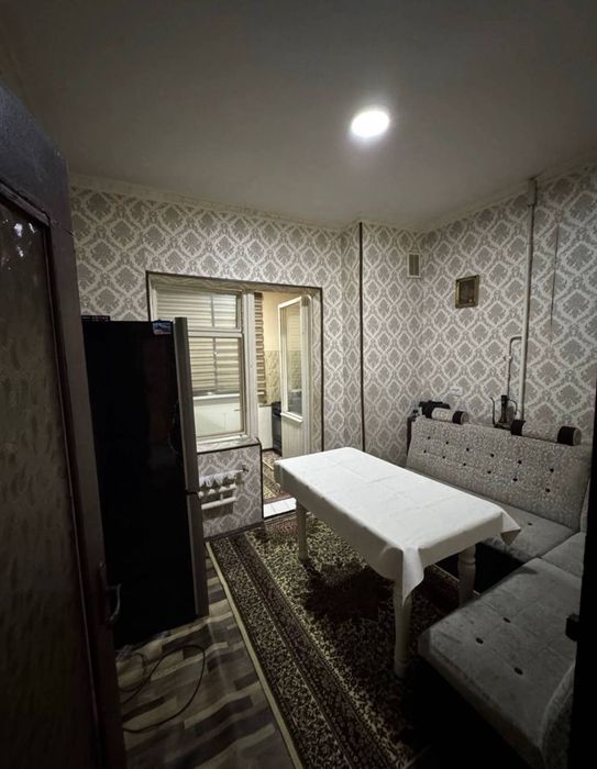 Квартира на Кушбеги 2/5/5 общ пл 62м ,2 балкона