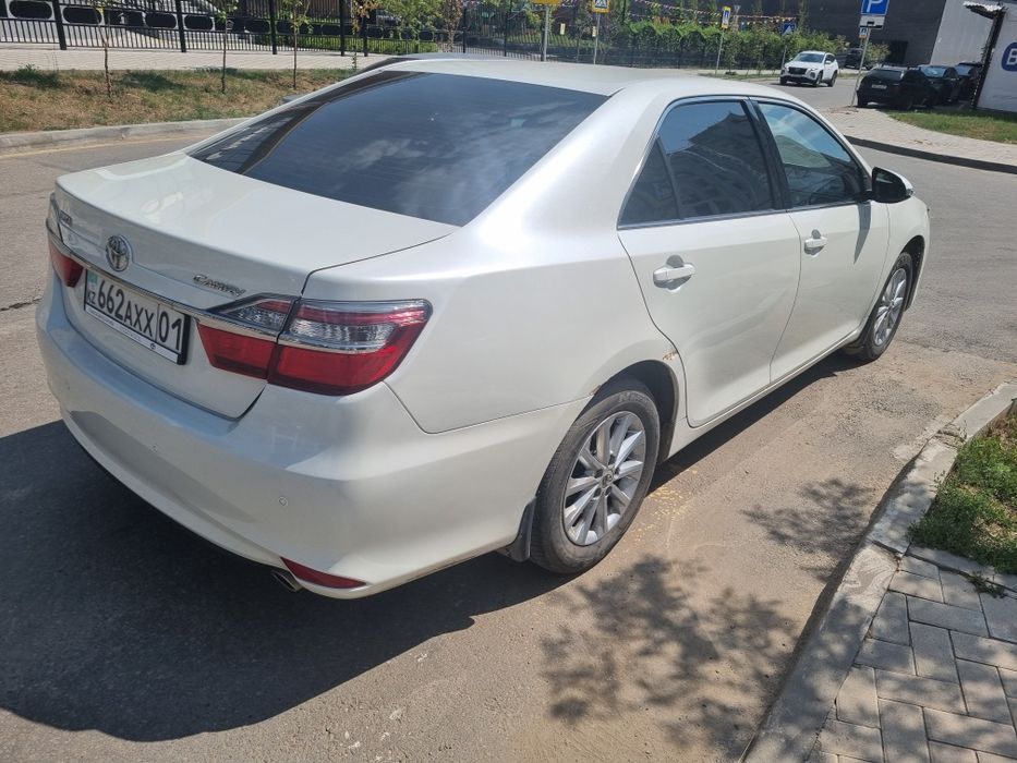 Toyota Camry 55 2016