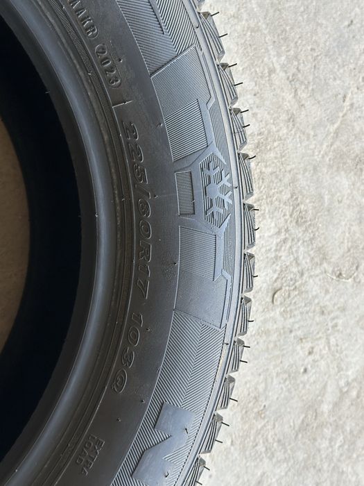 NEXEN 225/60R17 зимние шины