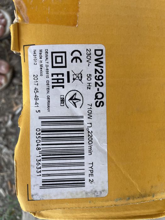 DeWALT гайкаверт с отбойником оригинал