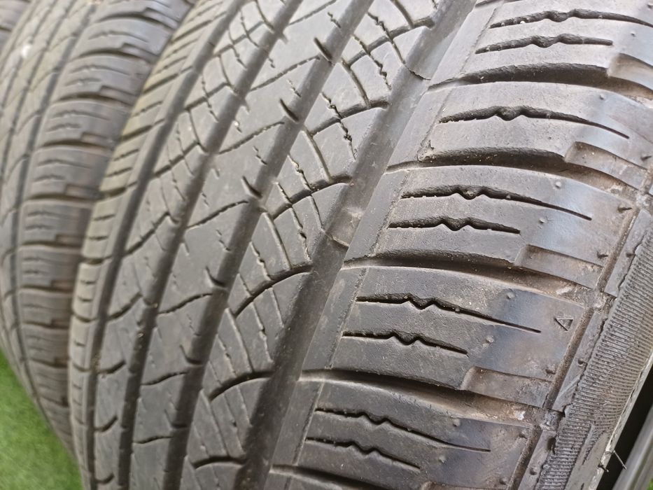 Шины 265/45 R20 Maxtrek комплект.