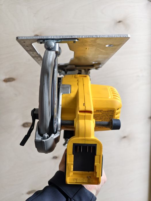 DeWalt DCS 574 Made in Мексика
