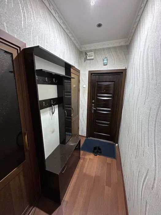 Продается 2в3 комнатная квартира Чиланзар 16