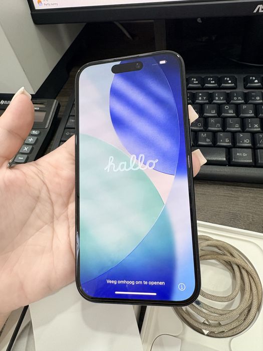 iPhone 15 128 ГБ идеальное состояние