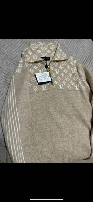 Louis Vittion кофта шерсть 100