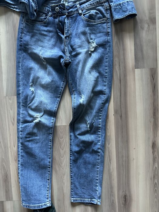 Дамски дънки и клин адидас