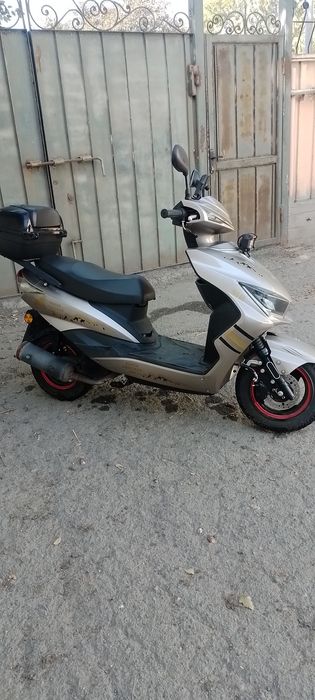 Продам мопед М 8 Лия