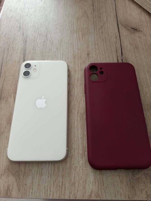 iPhone 11 alb, 128 Gb, impecabil