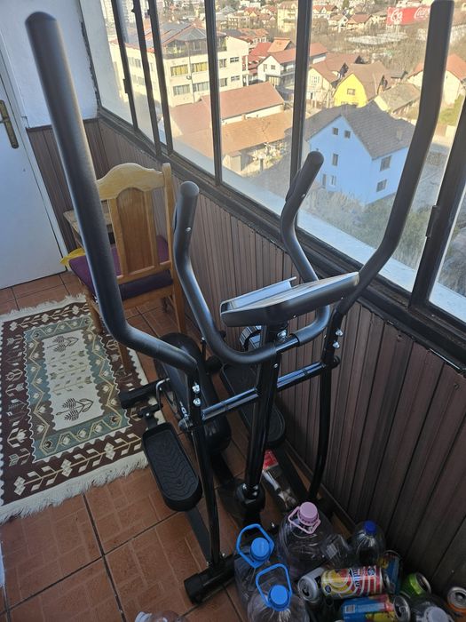 Vand Bicicleta Eliptica, in stare noua,achiziționata acum 3 luni