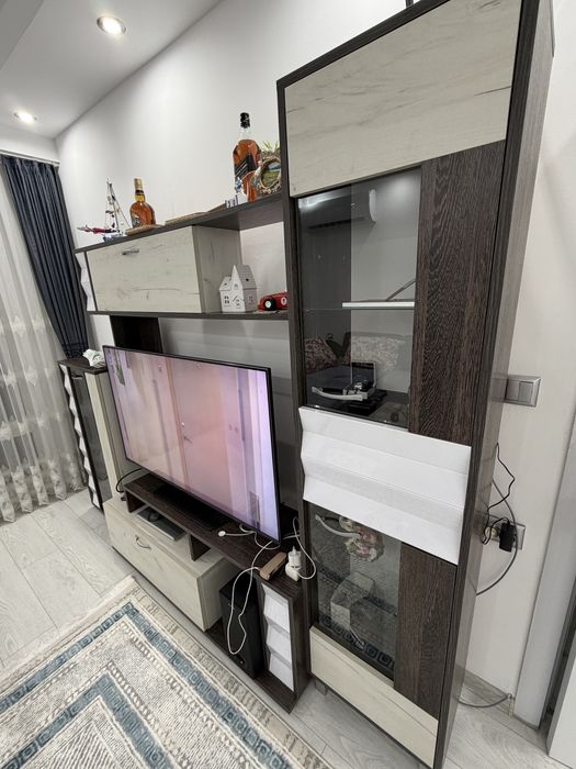 Секция за хол