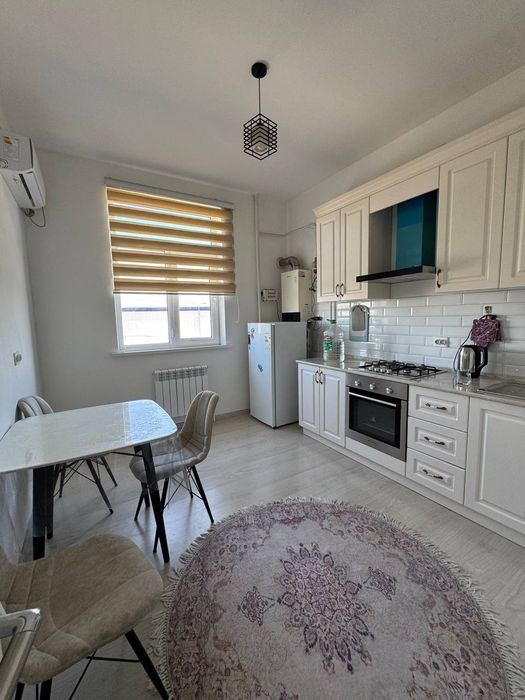 2-Комнатная На Махтумкули /Аренда Квартиры