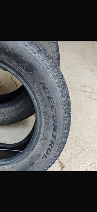 Продаю Pirelli Ice Control