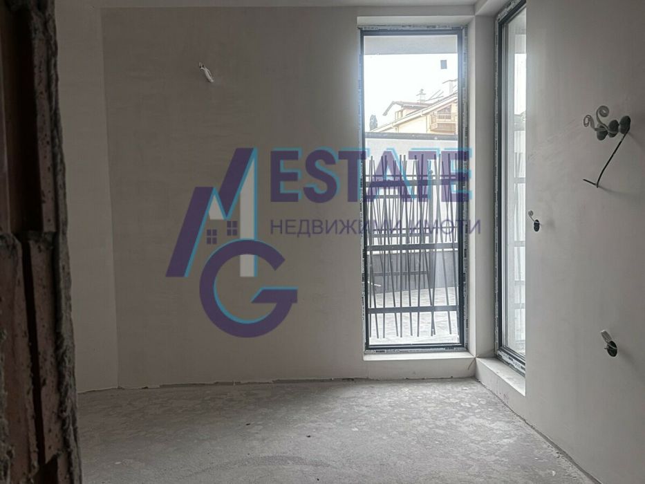 Продава се Тристаен апартамент в Бургас, Сарафово - 316 кв.м за 581 €/кв.м - Снимка #17