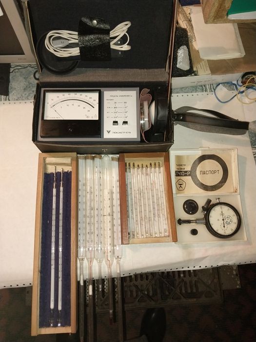 Лабораторные инструменты