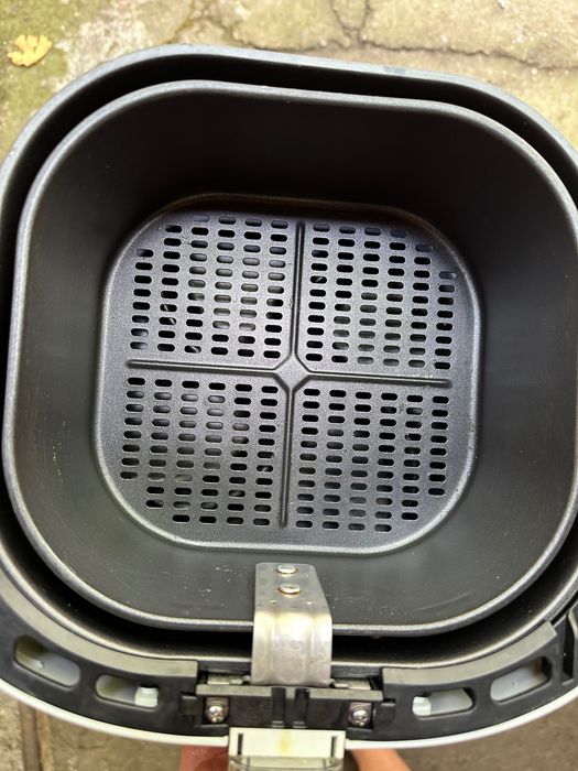 Air fryer Philips (ползван 3 пъти)