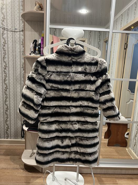 Продам шубу из меха бобра