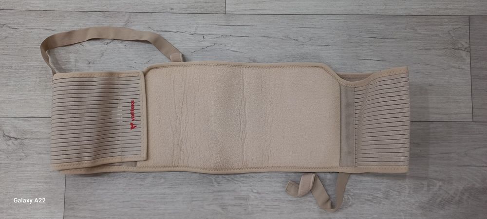 Бондаж и пояса для грудь