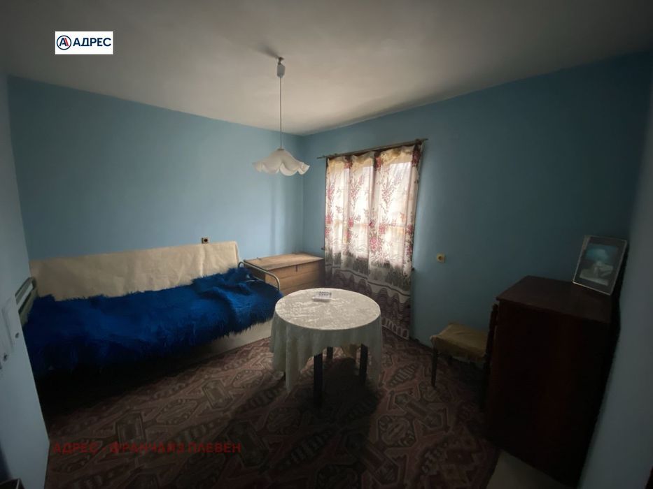 Продава се Къща в с. Ослен Криводол, Област Враца - 146 кв.м за 419 €/кв.м - Снимка #4