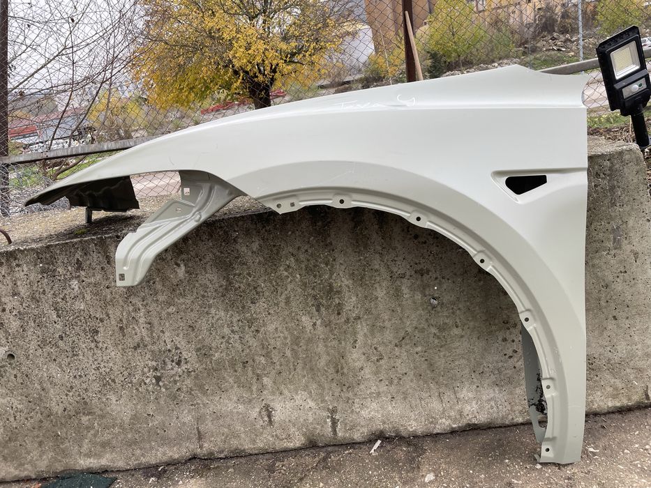 Ляв калник за Tesla Y Тесла У 2020г-