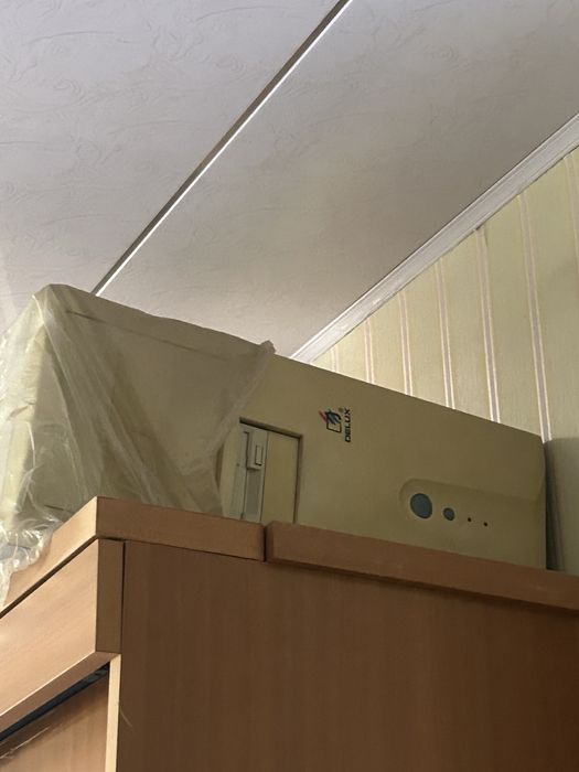 Продам компьтер на запчасти
