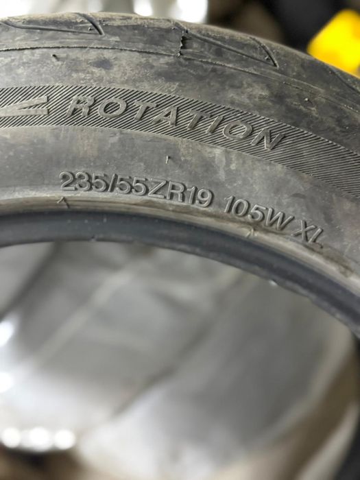Шины летние,б/у на lexus 350