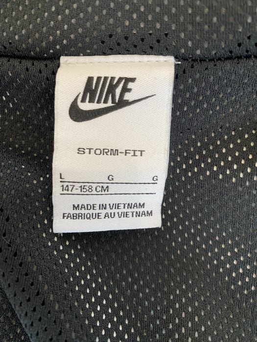 Ветровка Nike, размер 147-158 см.