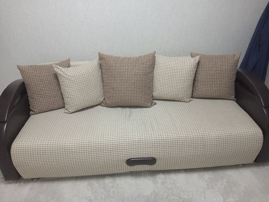 Продам диван раскладной