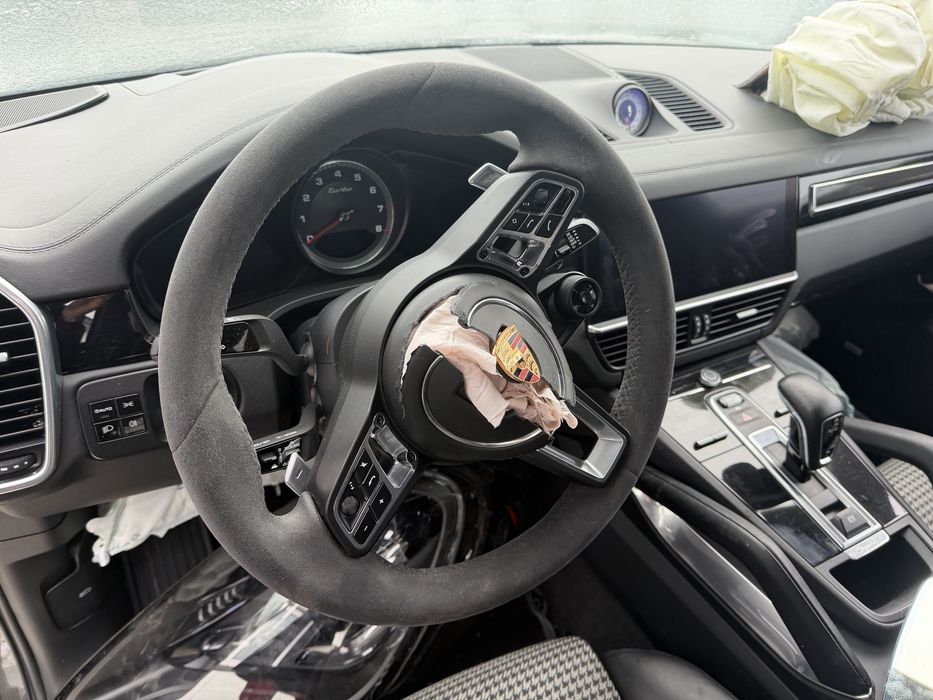 Bara spate tripla oglinda  carlig electric porsche cayenne 9y3