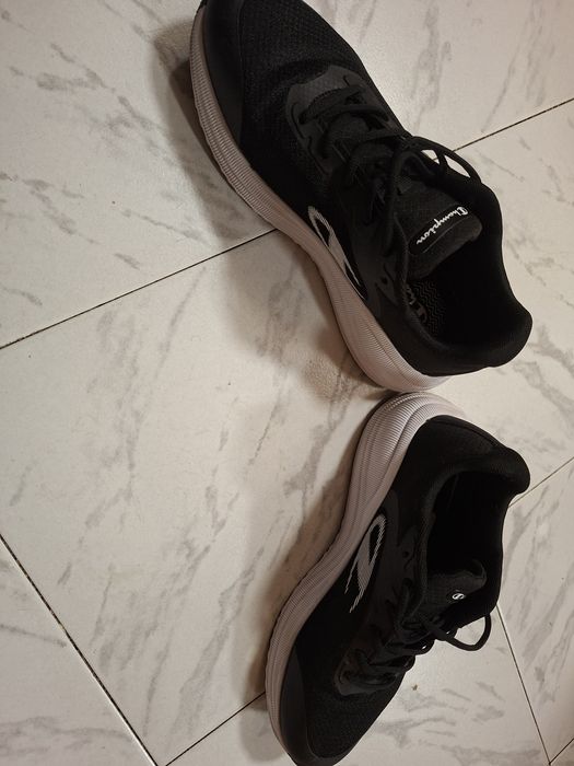 Дамски маратонки