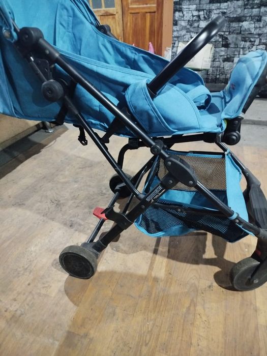 Коляска прогулочная