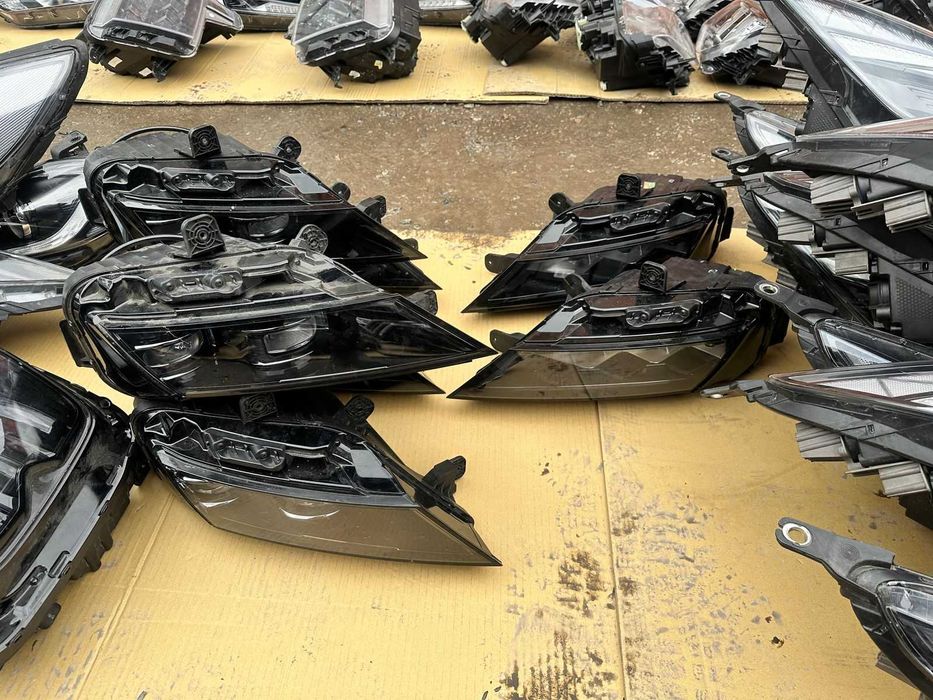 Фара Хюндай Соната 23-/Hyundai Sonata 24-