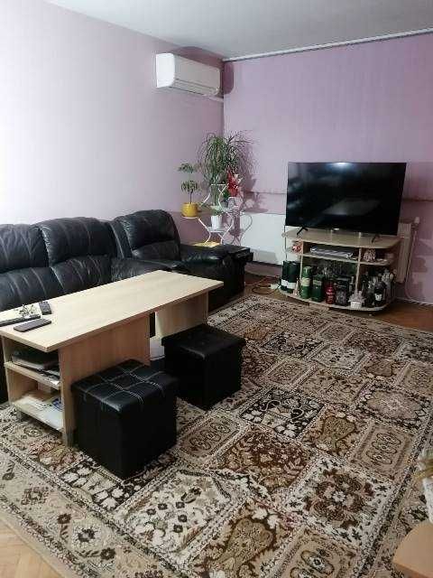 Продава се Четиристаен апартамент в Търговище, Център - 109 кв.м за 1324 €/кв.м - Снимка #1