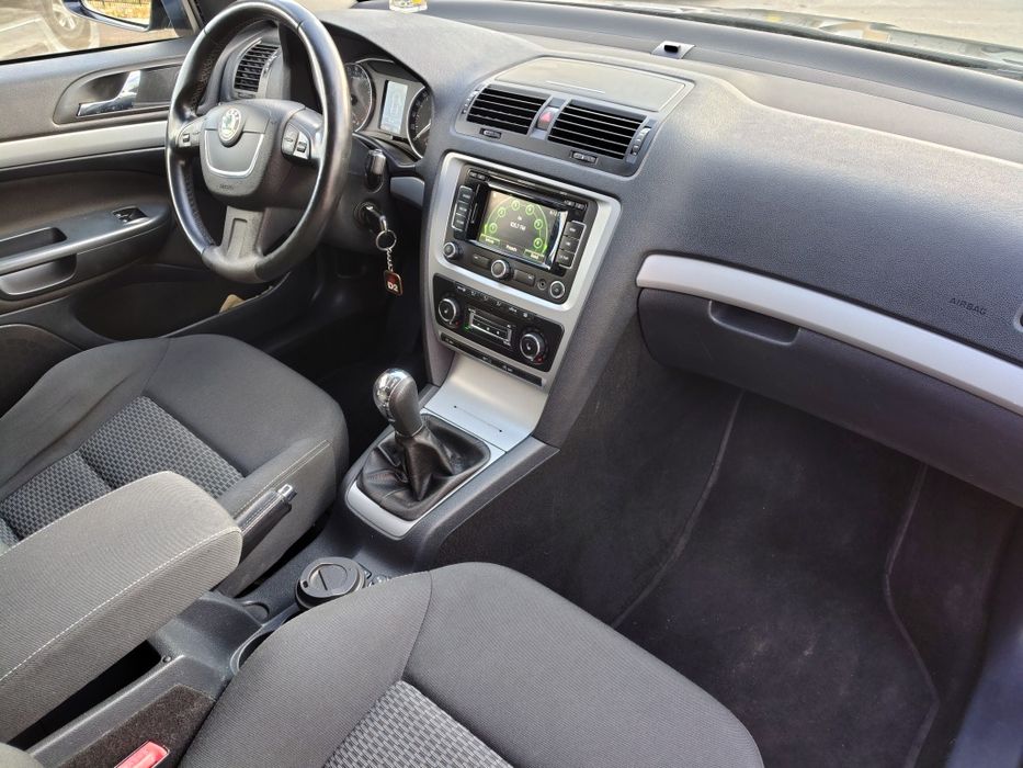 SKODA Octavia 2013 — imagine 5