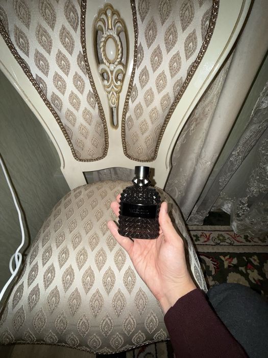 парфюм Valentino