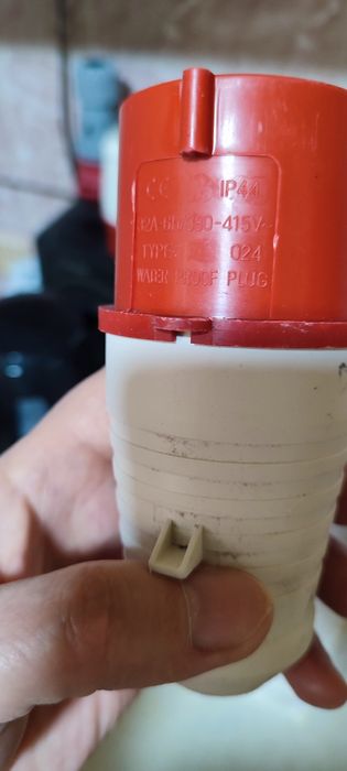 промышленный Продам силовой разъём (вилка/розетка