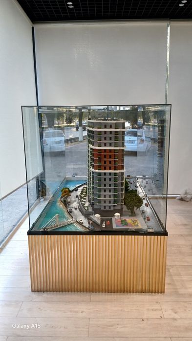 Oyna kesish va qoyish Стеколшик, ойначи