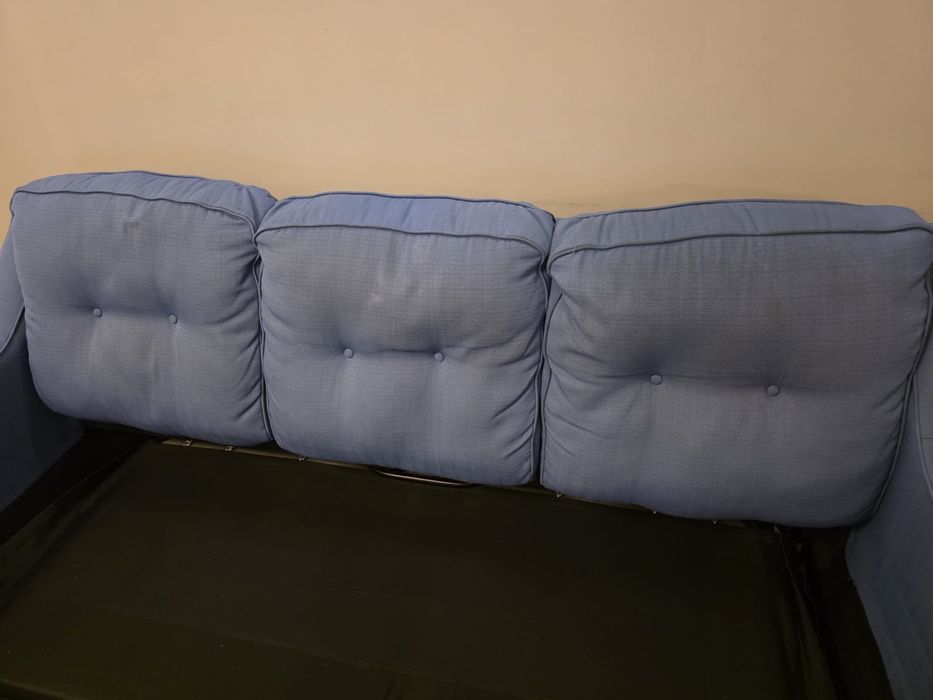 Canapea extensibila 3 locuri cu sezut interschimbabil